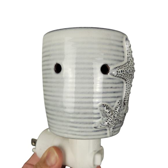 Scentsy Sea Star Starfish Plug-In Wax Warmer Nightlight Home Fragrance Beachy - Picture 3 of 7